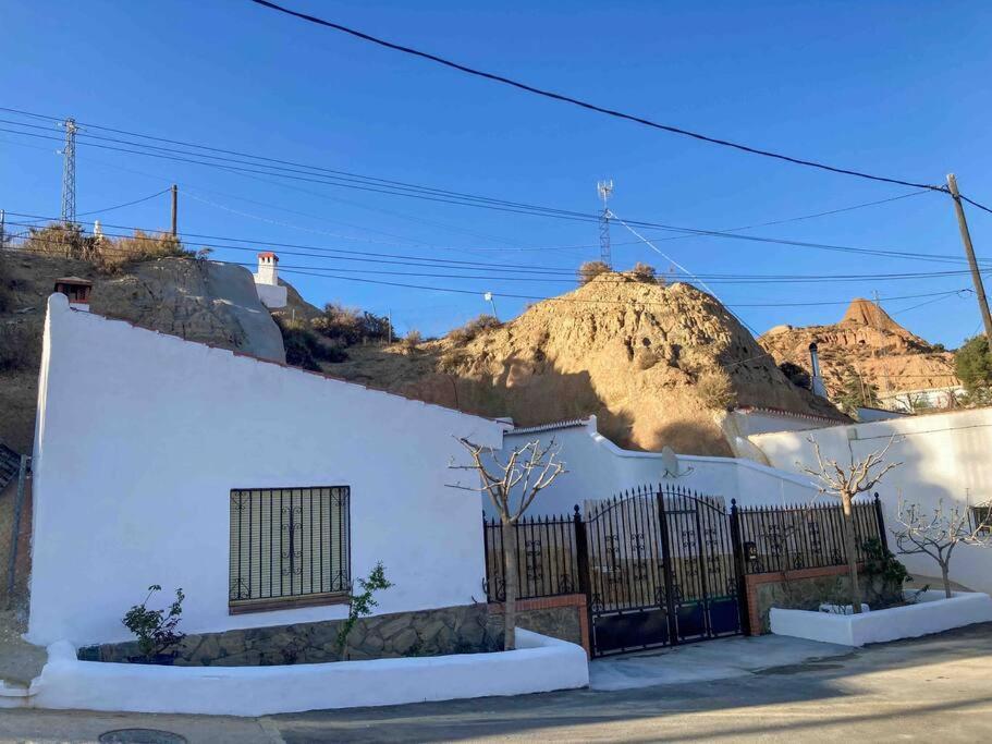 Casa Cueva Rural Estacion De Guadix Villa Exterior foto