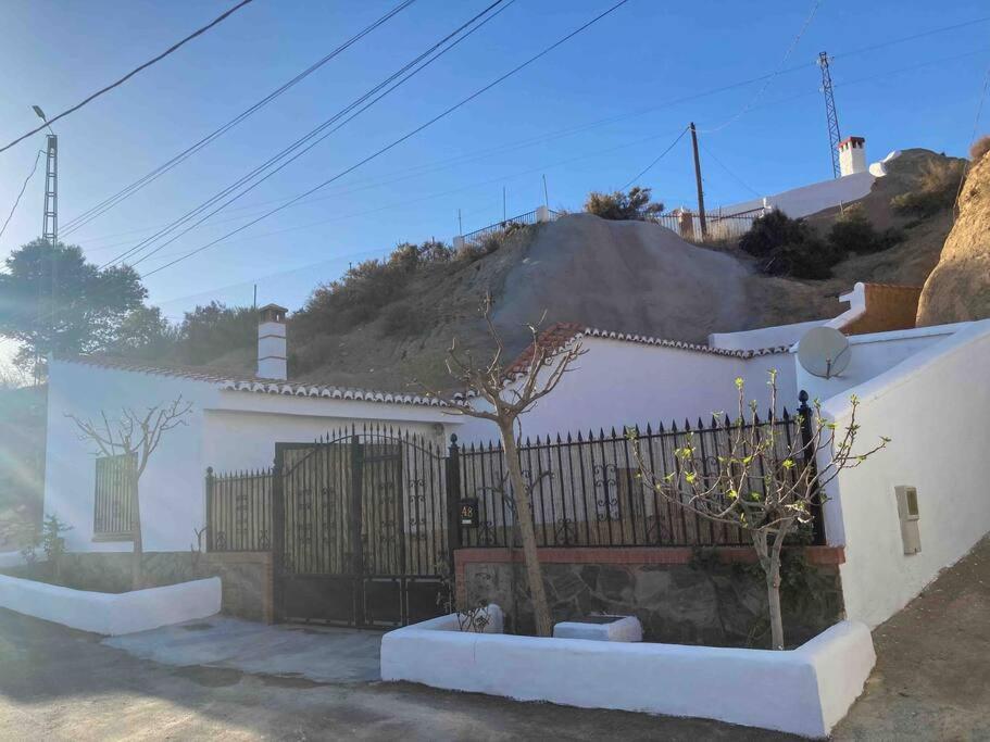 Casa Cueva Rural Estacion De Guadix Villa Exterior foto